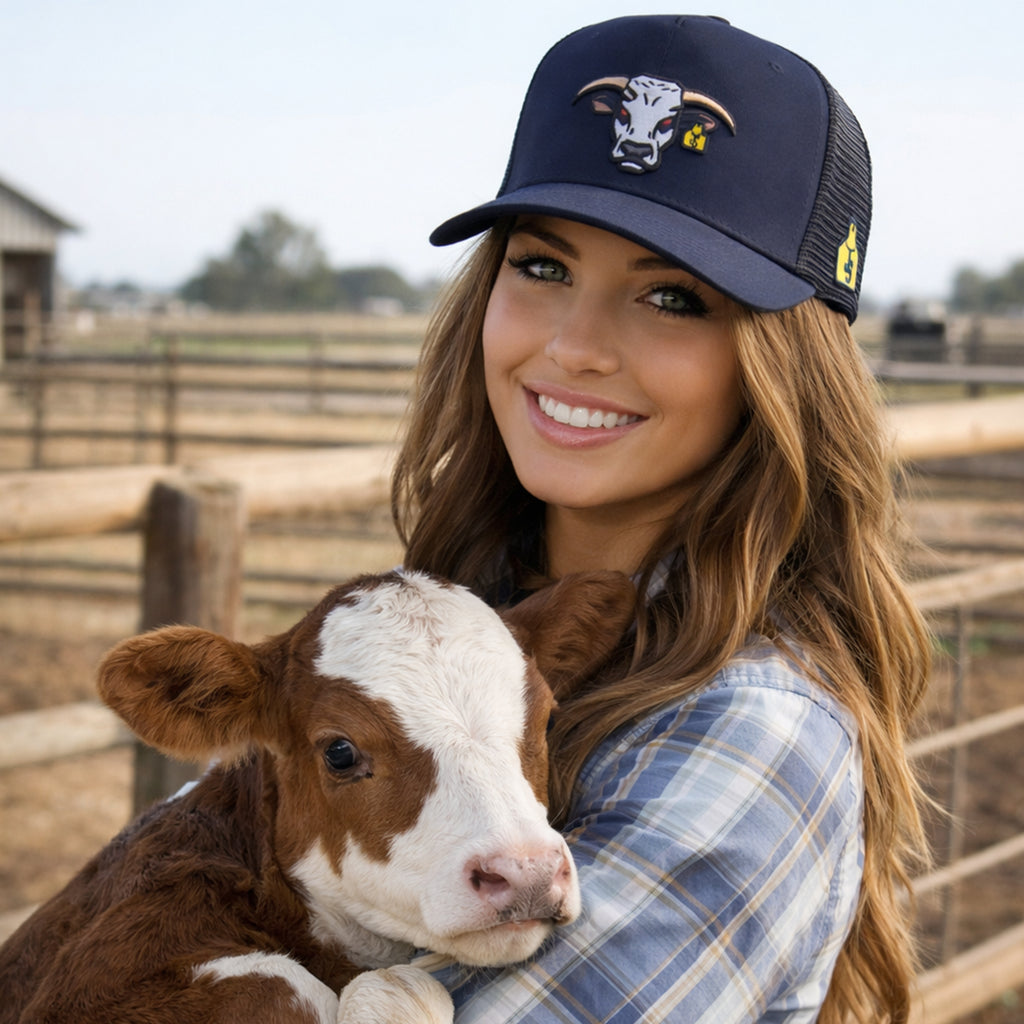 Gorra de camionero azul marino de Mad Bull