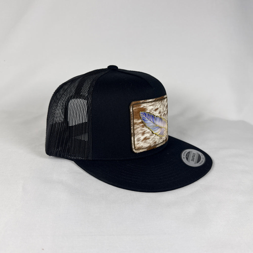 pluma con piel de vaca gorra vaquera snapback